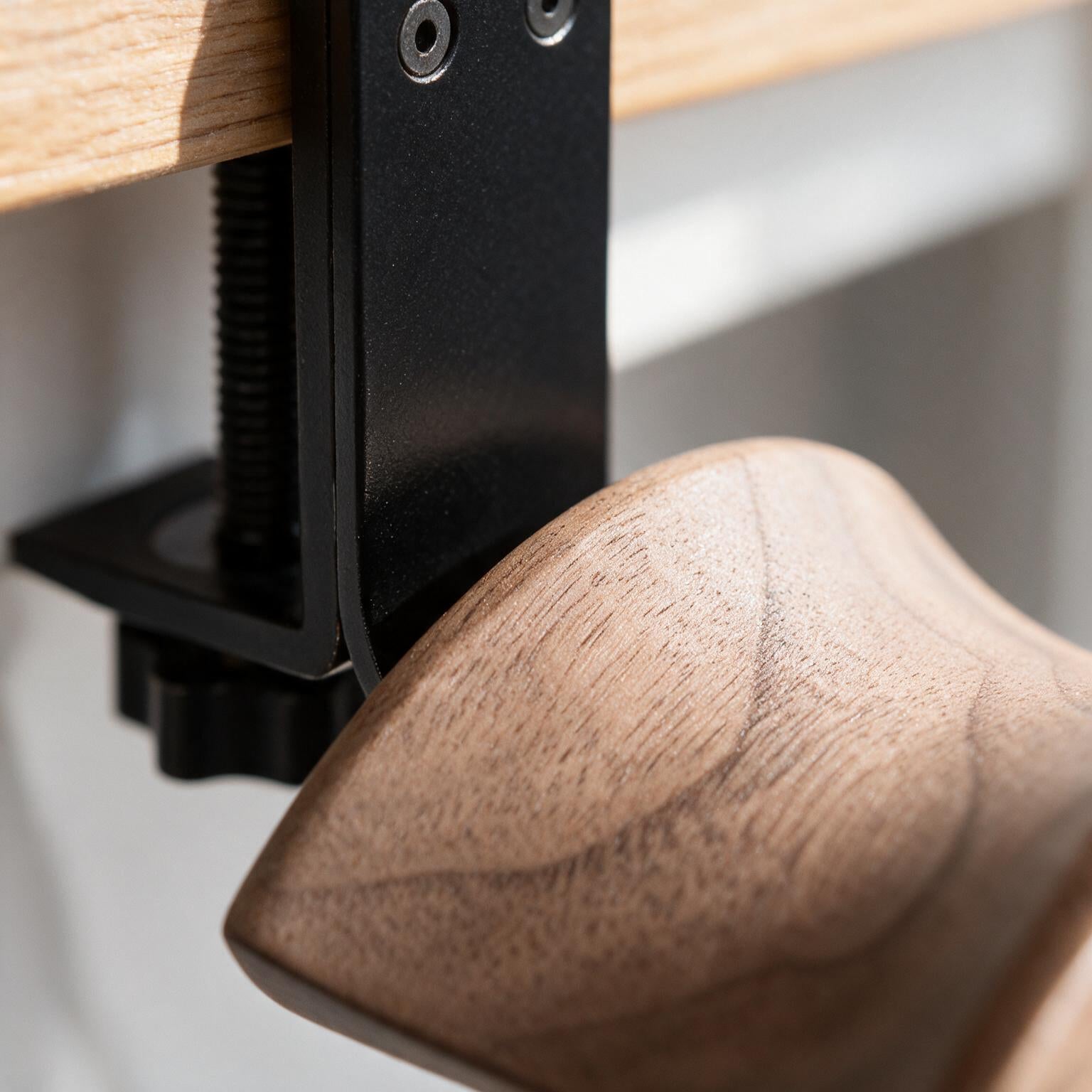Headphone Holder for Desk WoodsyPro Dock
