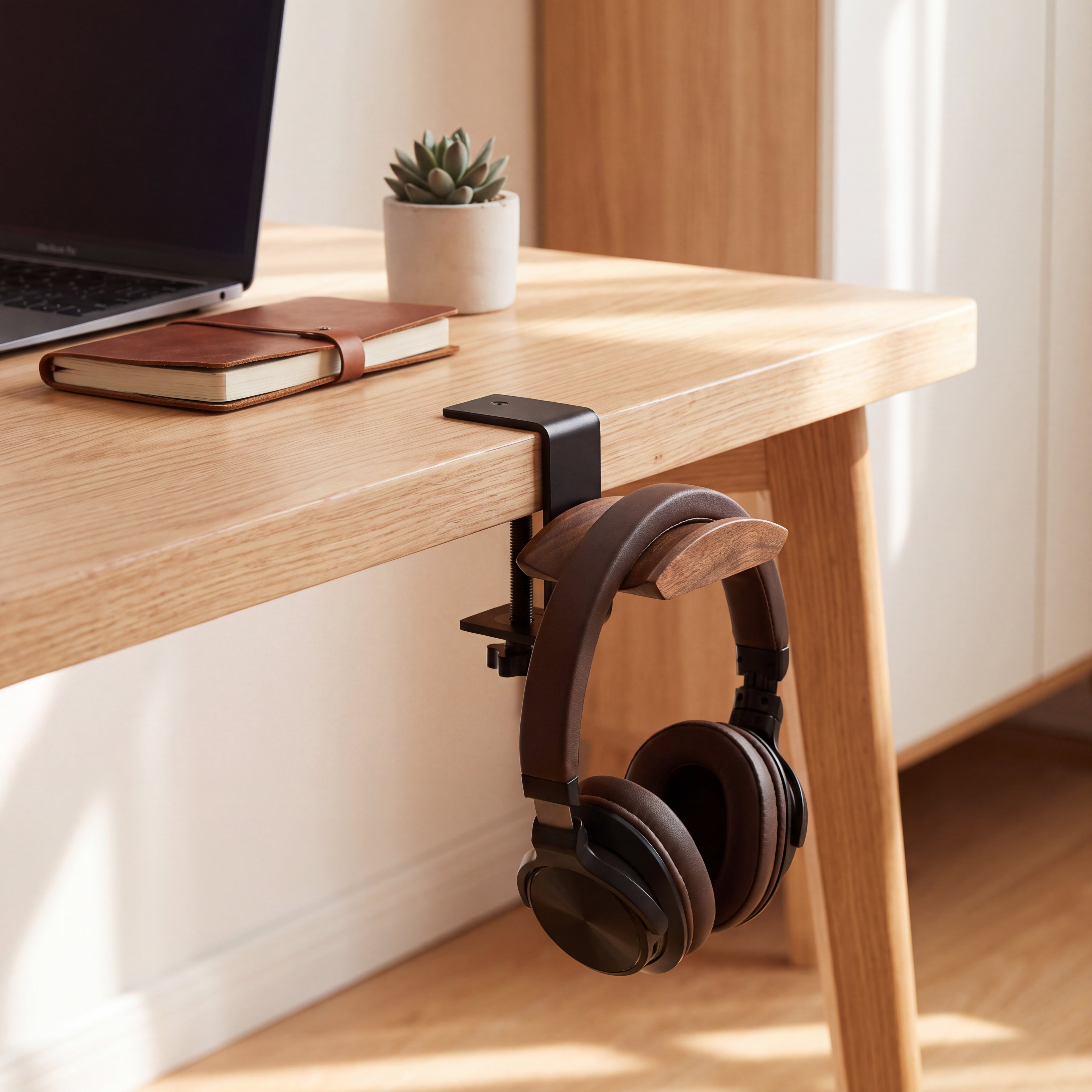 Headphone Holder for Desk WoodsyPro Dock